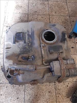 Kia Ceed (ED) 06-12 Üzemanyag Tank