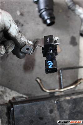 Volkswagen Polo V 1.2 szekunder levegő szivattyú (037906283C)