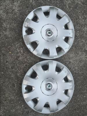 Skoda 15-ös gyári dísztárcsa 2db