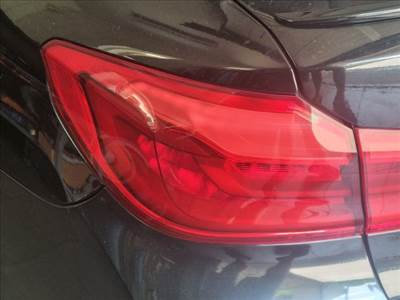 BMW 5 G30 Bal Külső Hátsó Lámpa