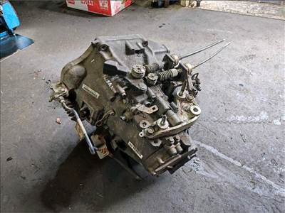 HONDA CR-V Manuális sebességváltó (Motorkód: N22A2)
