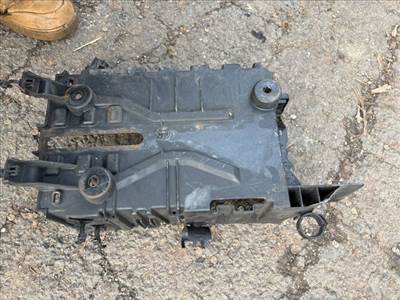 Opel Corsa E OPEL CORSA E Akkumulátor Tartó 13498274