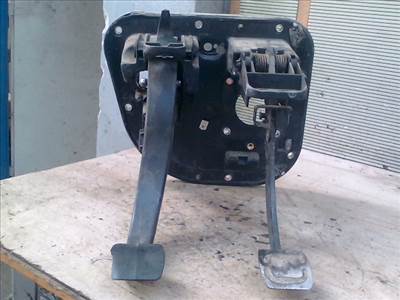 IVECO Daily 2000-2006 35C13 Pedálsor fék és kuplungpedál