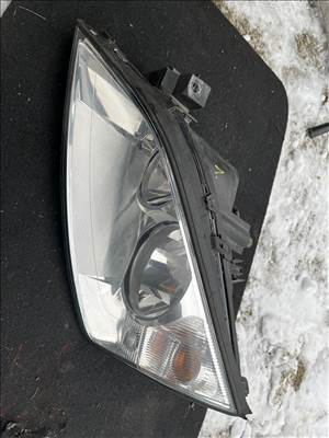 Ford Mondeo Mk3 bal fényszóró  0301174203