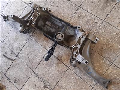 Volkswagen Passat B6 Első Bölcső + Lengőkar