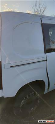 Opel Combo E jobb hátsó karosszéria negyed 