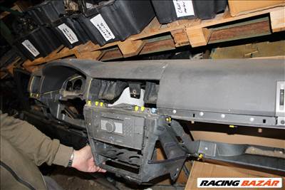 Opel Vectra C műszerfal burkolat 