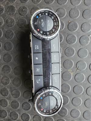 Mercedes CLS-osztály W218 CLS 218 klíma vezérlő panel  a2049003903