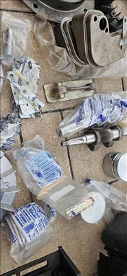 Tecumseh alkatrészek főtengely dugattyú üzemanyagtank kipufogó fűnyíró