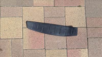 Piaggio MP3 bal taposó gumi