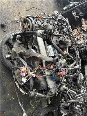 Audi A6 (C5 - 4B) 2.5 TDI quattro Ake motor, fűzött blokk hengerfejjel 