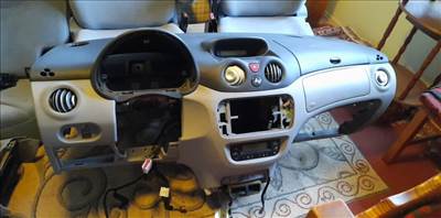 Citroën C3 I műszerfal 