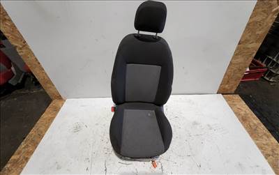 207332 Fiat Doblo III. 2009-2015 bal első szövet ülés, légzsák helyes kivitel