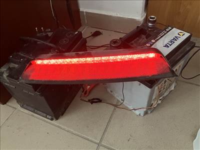 Skoda Superb I pótféklámpa 