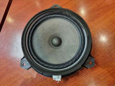 Toyota Avensis T27 hátsó hangszóró jobb - bal 86160-0D180