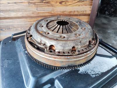 Audi VW 1.9pdtdi 131le 5 sebességes kuplung 