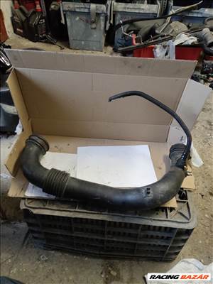 Renault Trafic II Turbó cső