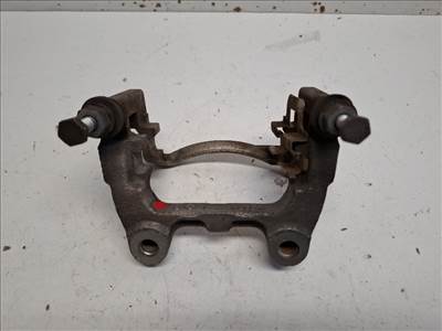 Audi Q3 bal hátsó féknyereg tartó