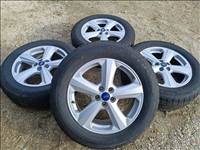   18" Gyári Ford alufelni, rajta 235/60 R18 újszerű téli gumikkal Edge Kuga
