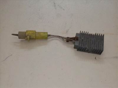 Suzuki Swift II Üzemanyag Befecskendező Ellenállás *106783* 33950s0e1 0799600670