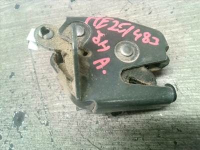 FIAT DOBLO 01.01-05.09 Jobb csomagtérajtó zárszerkezet