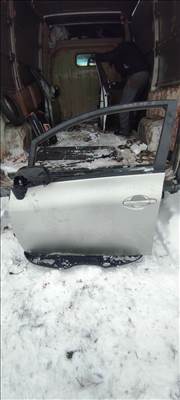 Toyota Auris (E150) Bal első ajtó 