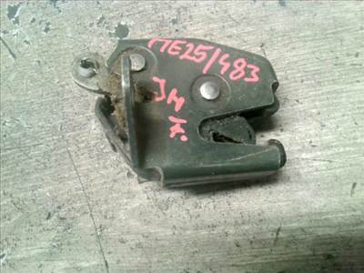 FIAT DOBLO 01.01-05.09 Jobb csomagtérajtó zárszerkezet