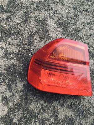 BMW 3-as sorozat E90, E91, E92, E93 hátsó lámpa