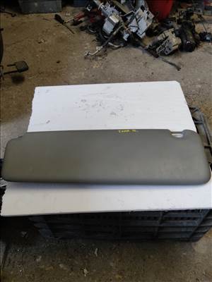 Renault Trafic II Bal napellenző 