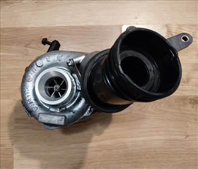 Mercedes OM611 gyári turbófeltöltő a6110960999 oma6110960999