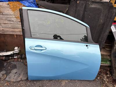  NISSAN NOTE Jobb első Ajtó (Részeivel)