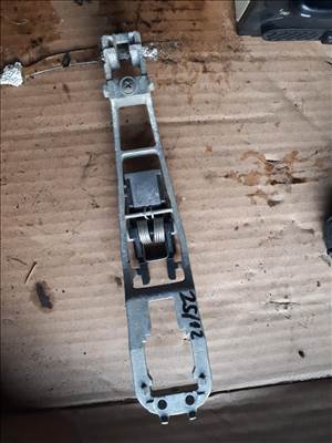 Mercedes W124 Jobb első kilincsfészek , kilincs tartó