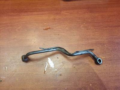 Toyota Avensis T27 olajcső turbóhoz (motorkód: 1AD)