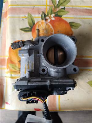 Honda Civic VIII fojtószelep GME2B