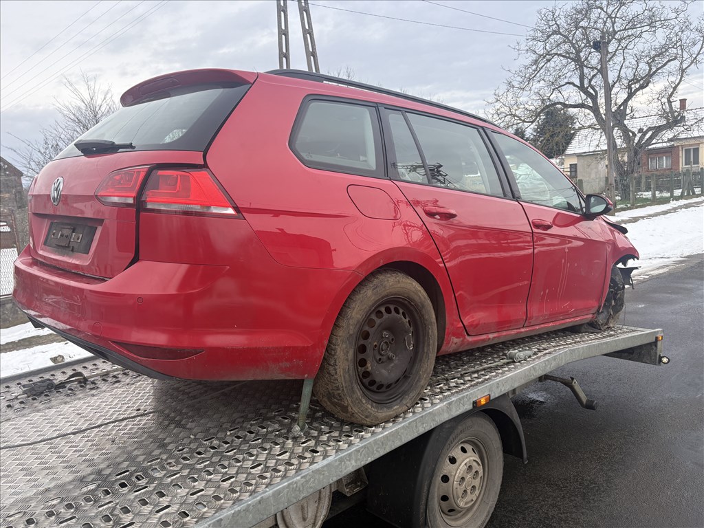 Volkswagen Golf VII bontott alkatrészei 2. kép