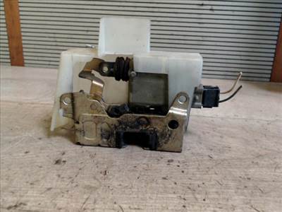 RENAULT MEGANE SCENIC 97-99 Bal első ajtó zárszerkezet központi záras