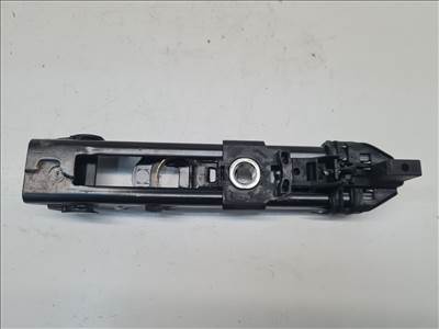 Volkswagen Golf VII biztonsági öv magasság állító (28921) 8v0857819