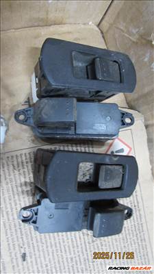 Mazda 5 (CR) egyes ablakemelő kapcsoló CC3366370A