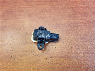 FORD KUGA II, MONDEO IV Központi Ütközés Érzékelő