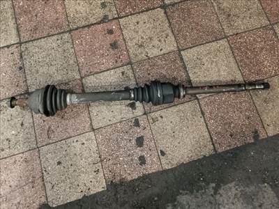 Peugeot 307 Jobb Féltengely *151167*