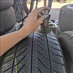 245/45 R18 Goodyear téli gumi 85000ft a 4db/177/