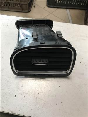 Volkswagen Golf VI bal légbefúvó