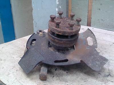 IVECO DAILY 96-99 Csonkállvány kerékaggyal jobb első