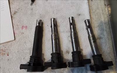 Audi A5 (B8 - 8T) Gyújtás trafósor 2,0-fsi