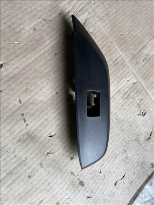 Toyota Yaris (XP210) Jobb első ajtókárpit betét 74231-k0080