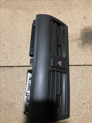 Suzuki Swift középső szellőző (2005-10)