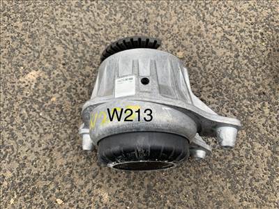 Mercedes E 250 W213 motortartó bak. 