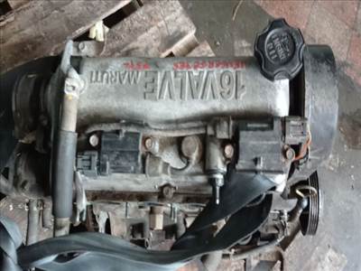 Suzuki Alto IV Szelepfedél *152324* f10dn