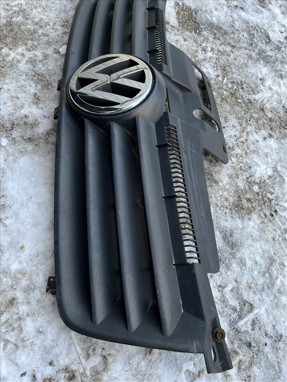 Volkswagen Golf IV A4 Typ 1J hűtőrács  6q0853651c 2. kép