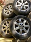  Honda CRV 17" újszerű alufelni, rajta 225/65 használt téli gumi 
